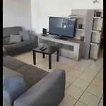 Maison La Familia *